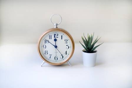 Wooden Alarm Clocks That Enhance Your Home Decor