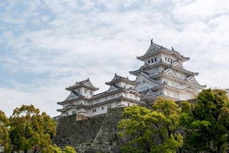 Himeji Castle: Japan’s Elegant White Heron